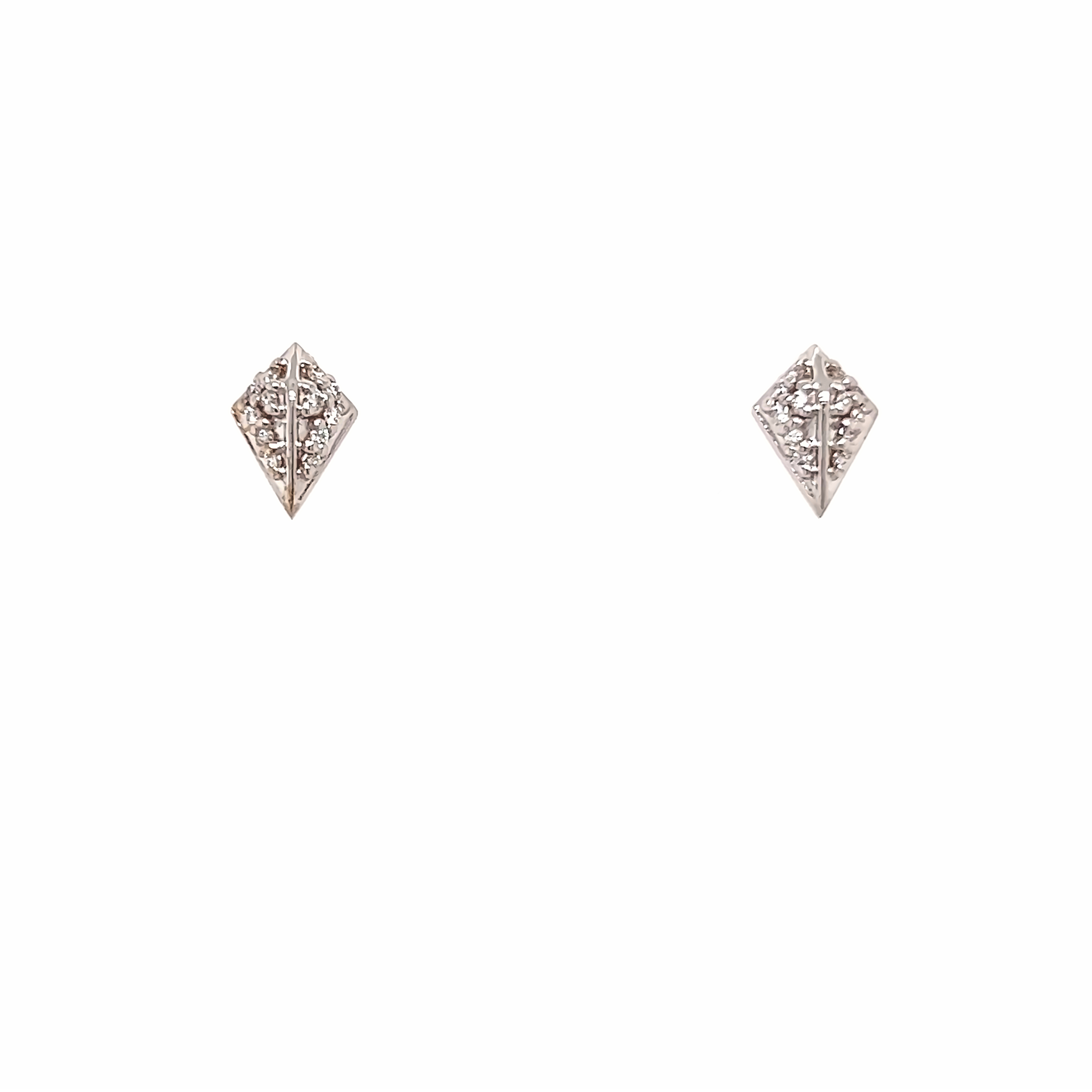 14 Karat whote gold Stud Earrings with 24=0.14tw Round Brilliant G VS Diamonds