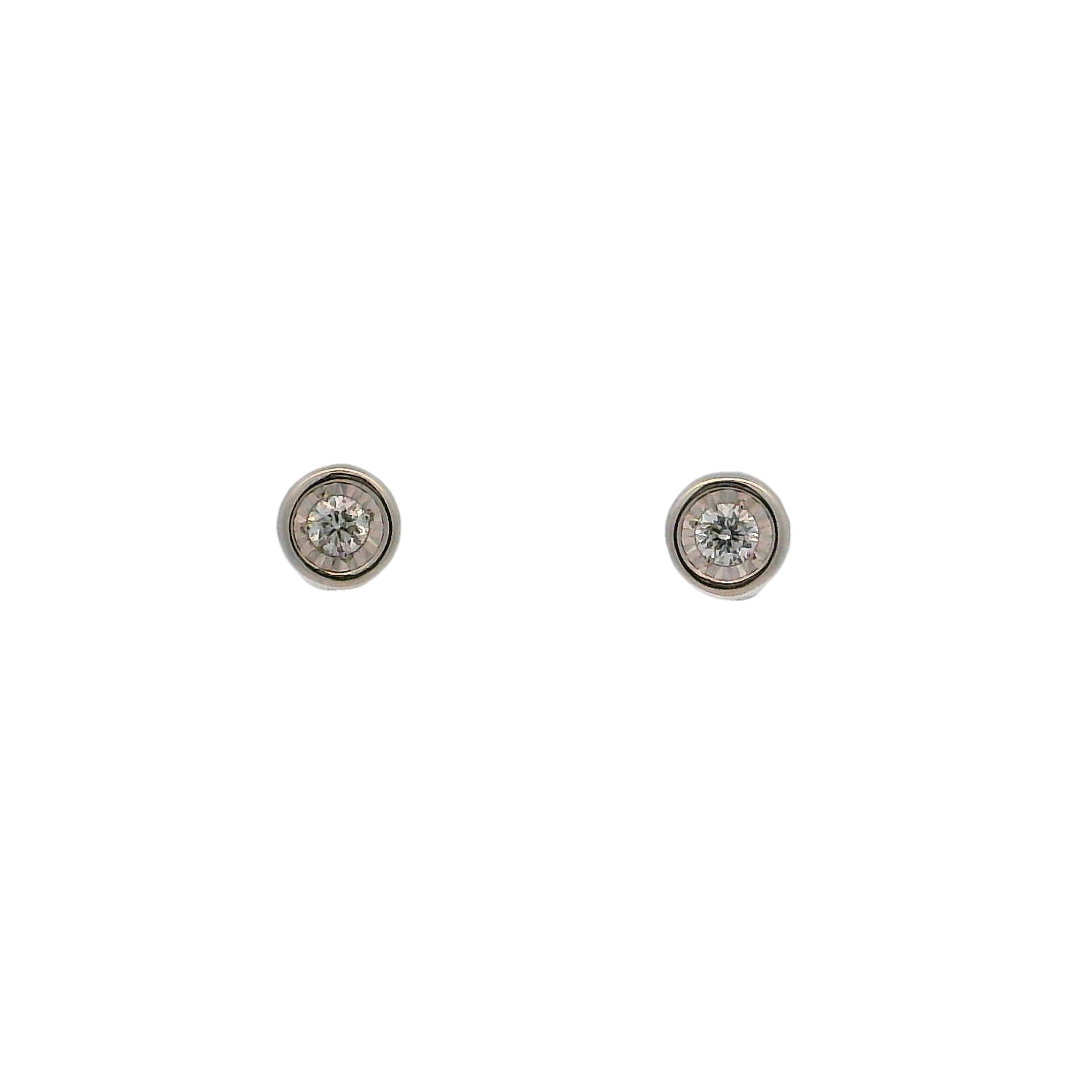 14k White Gold Diamond Stud Earrings