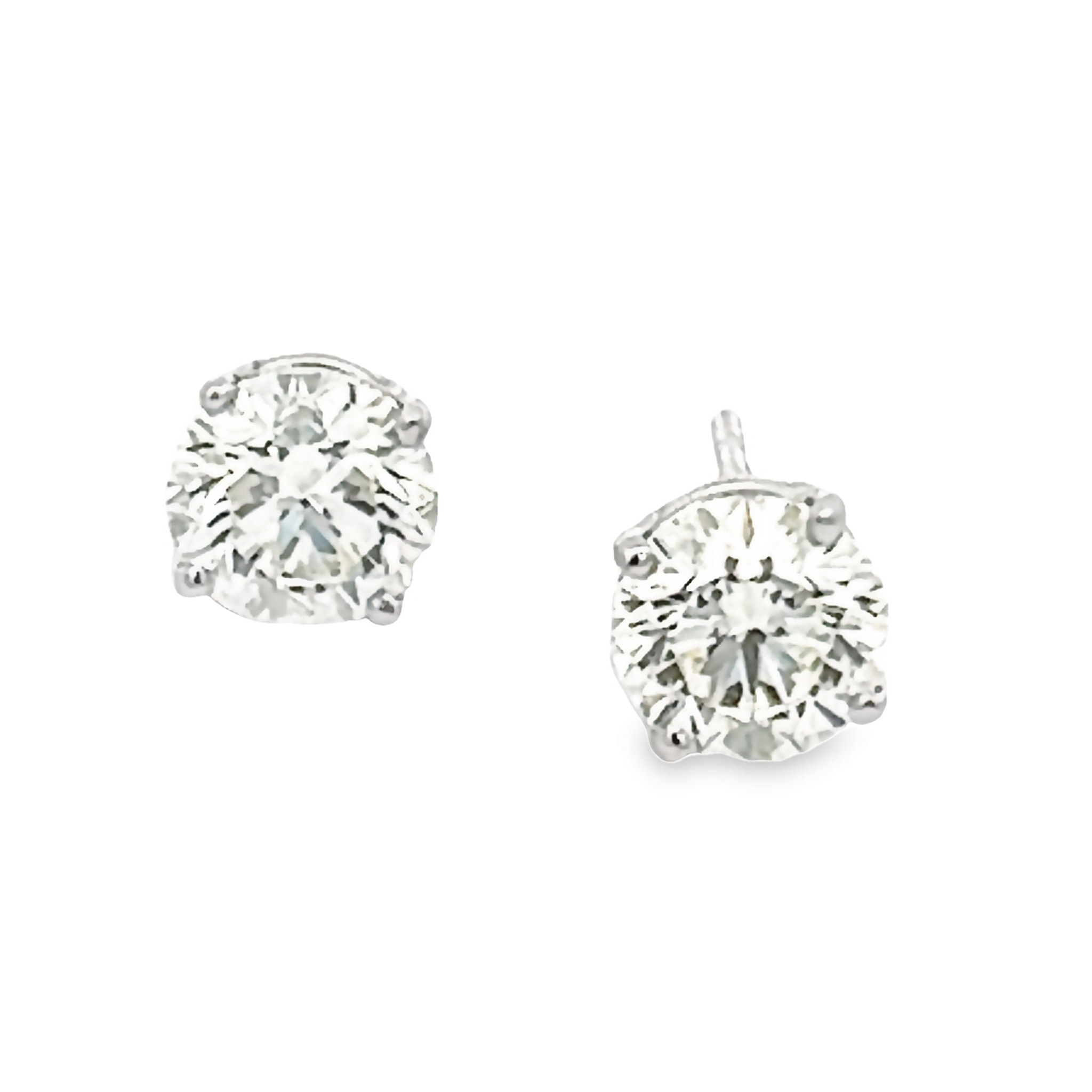 14k White Gold Diamond Studs