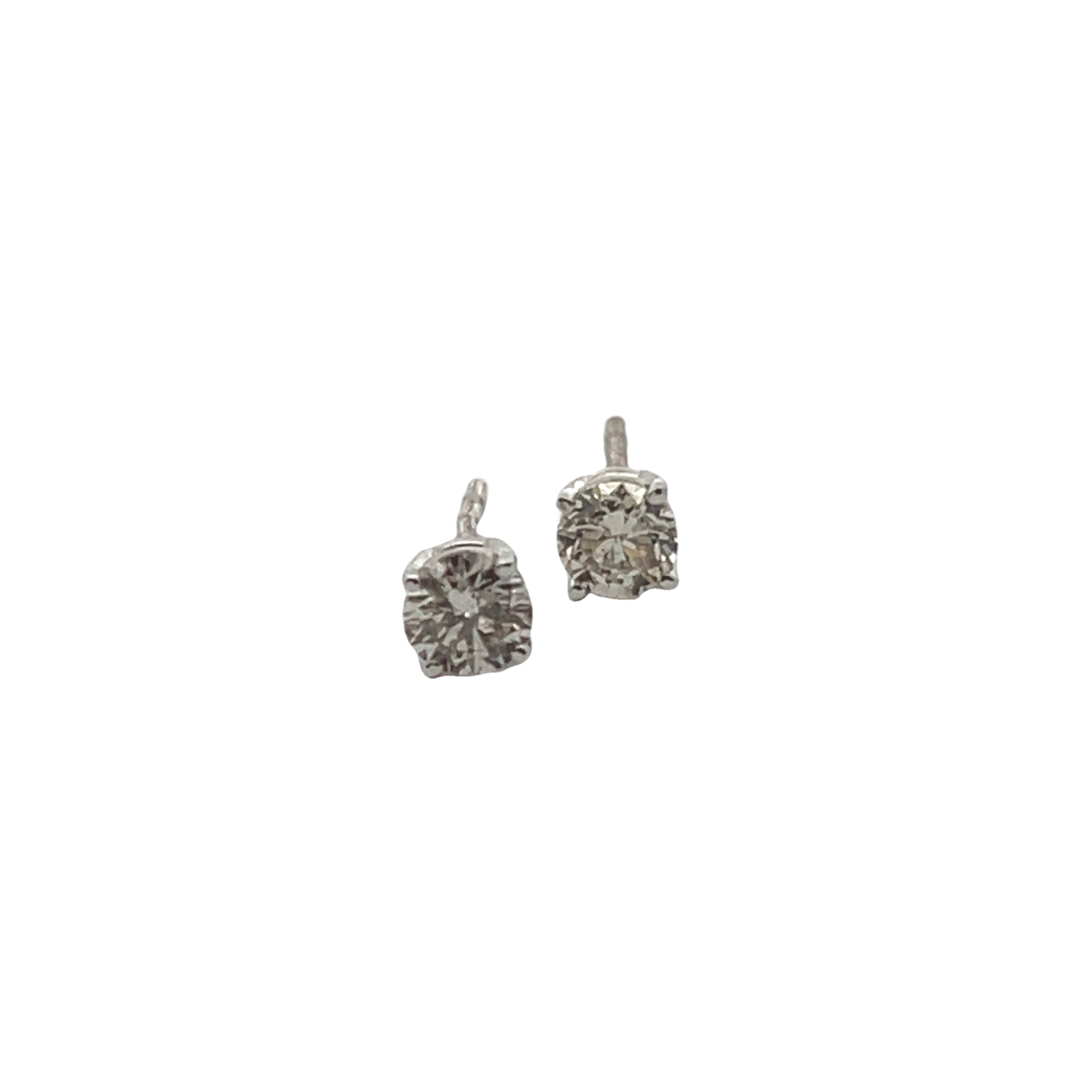 14k White Gold Diamond Stud Earrings
