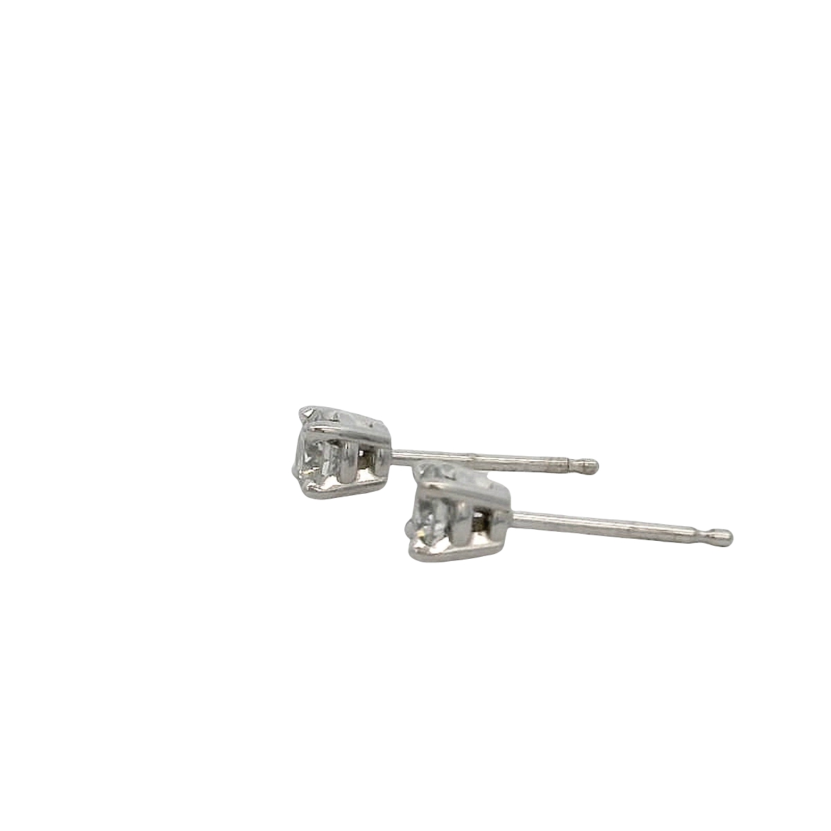 14k White Gold Diamond Stud Earrings