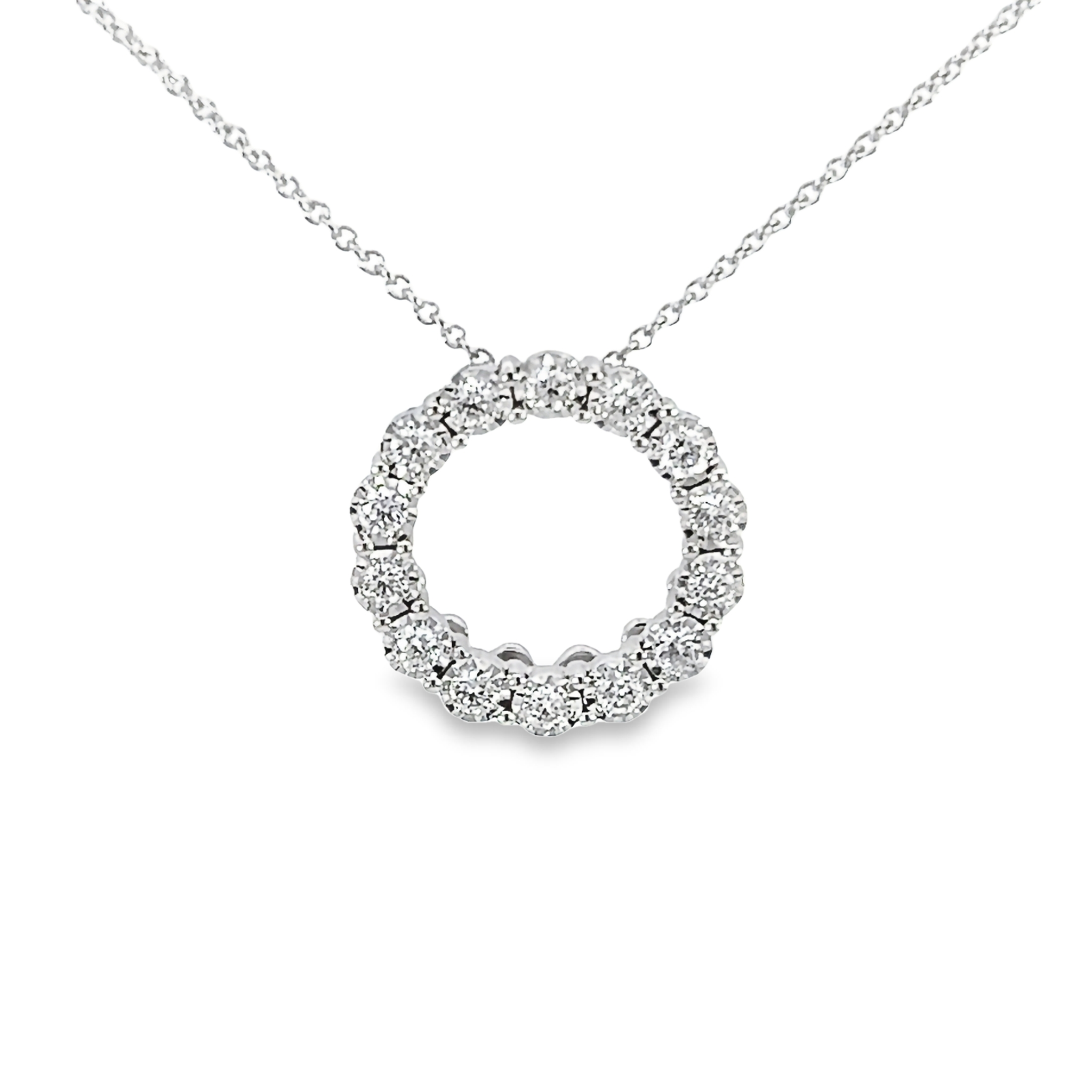 14k White Gold Diamond Circle Pendant Necklace