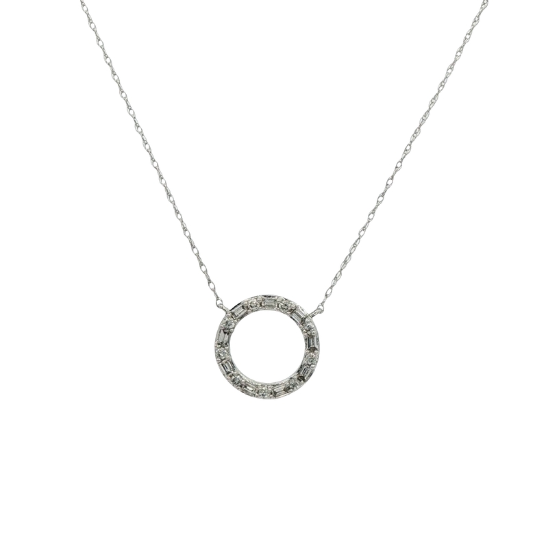 14k White Gold Diamond Cirlce Pendant