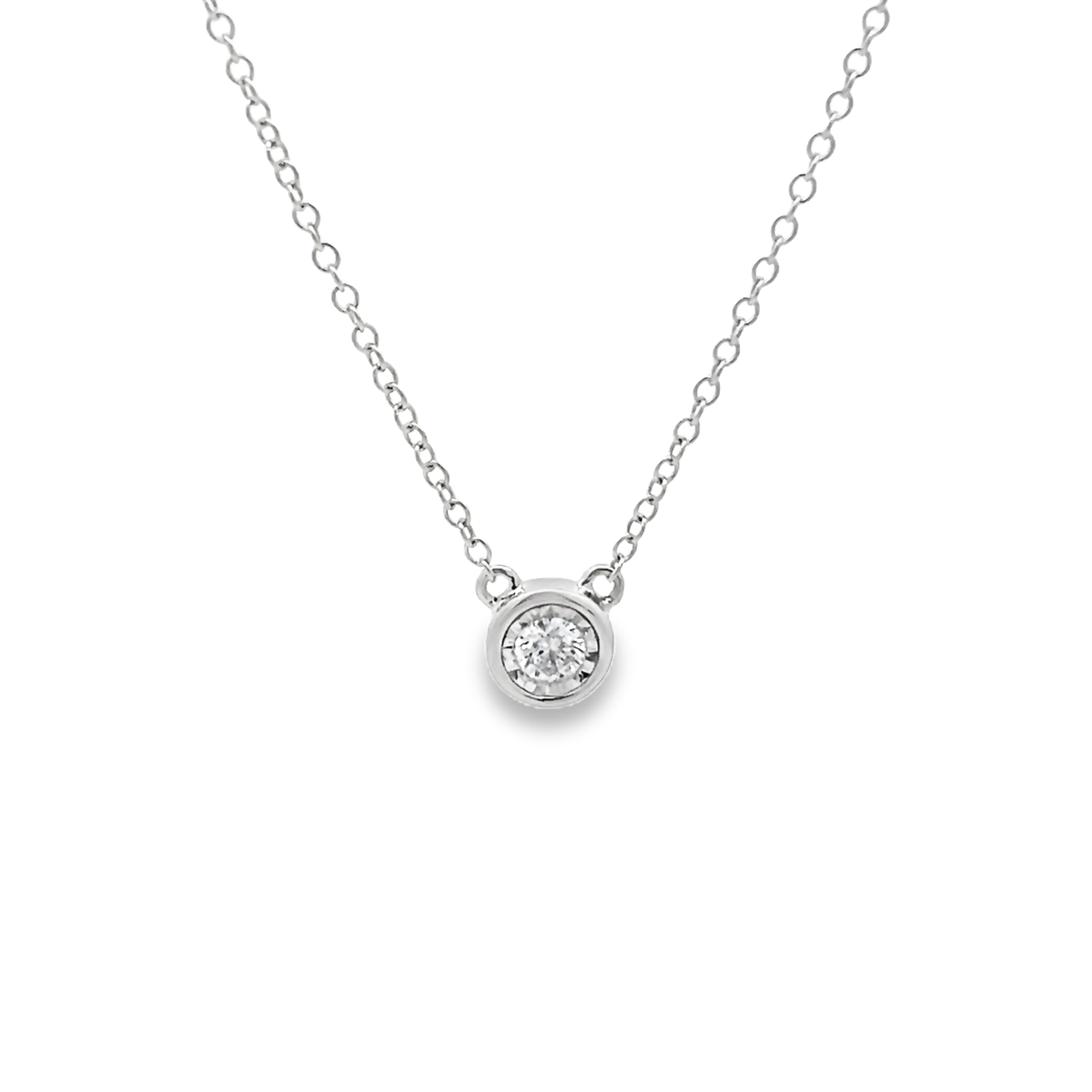 14k White Gold Diamond Solitaire Pendant Necklace