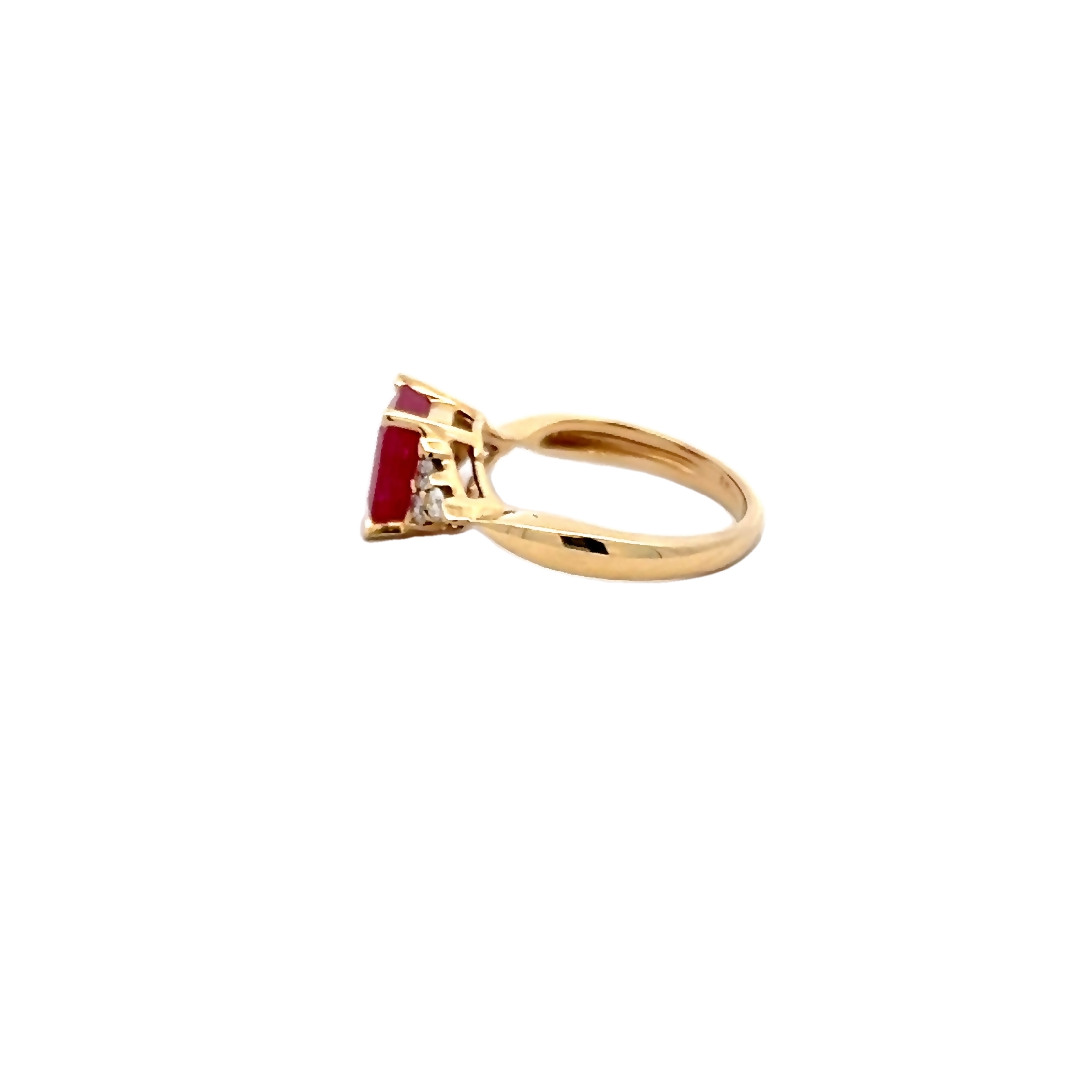 14k Yellow Gold Ruby Geometric Fashion Ring