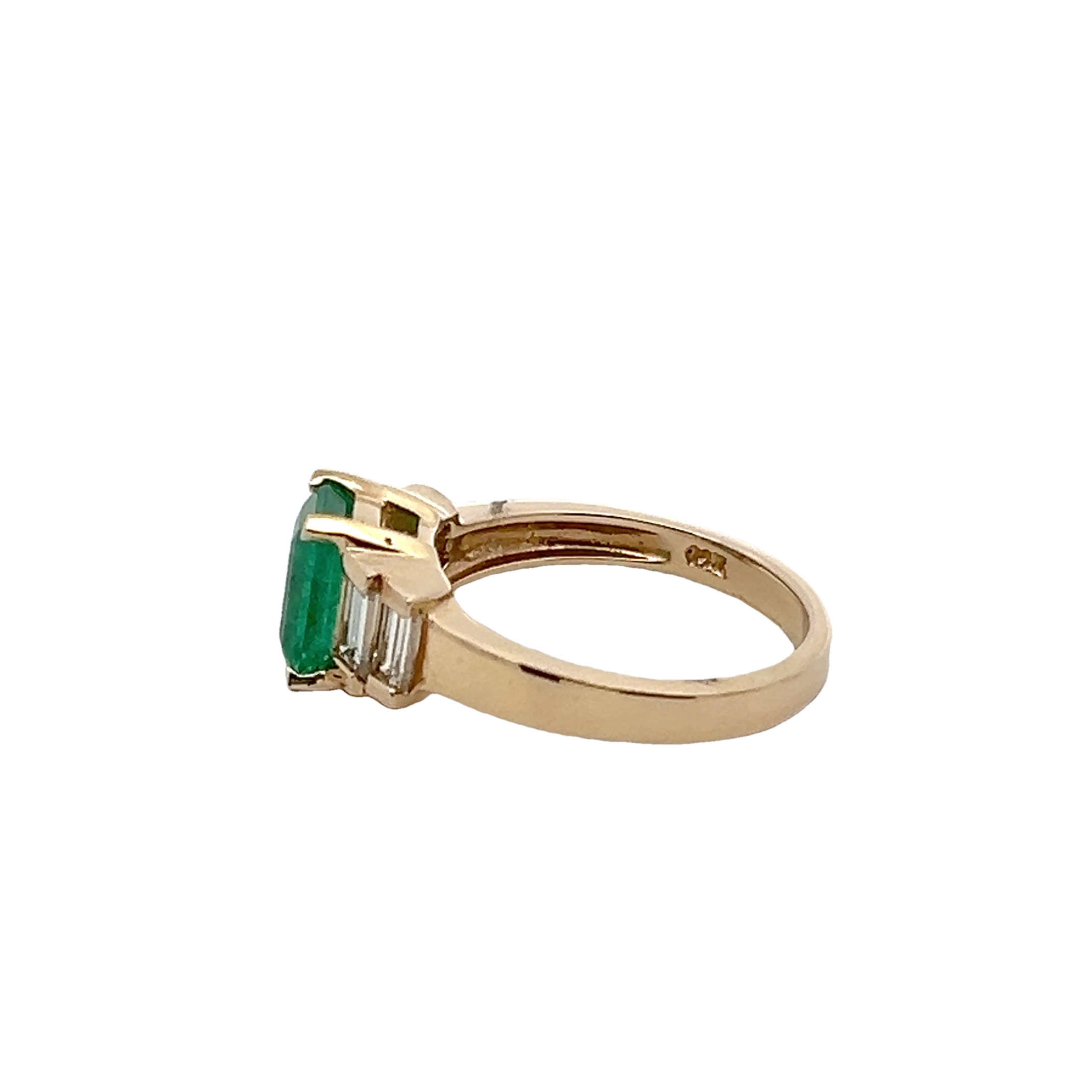 14k Yellow Gold Emerald Fashion Ring