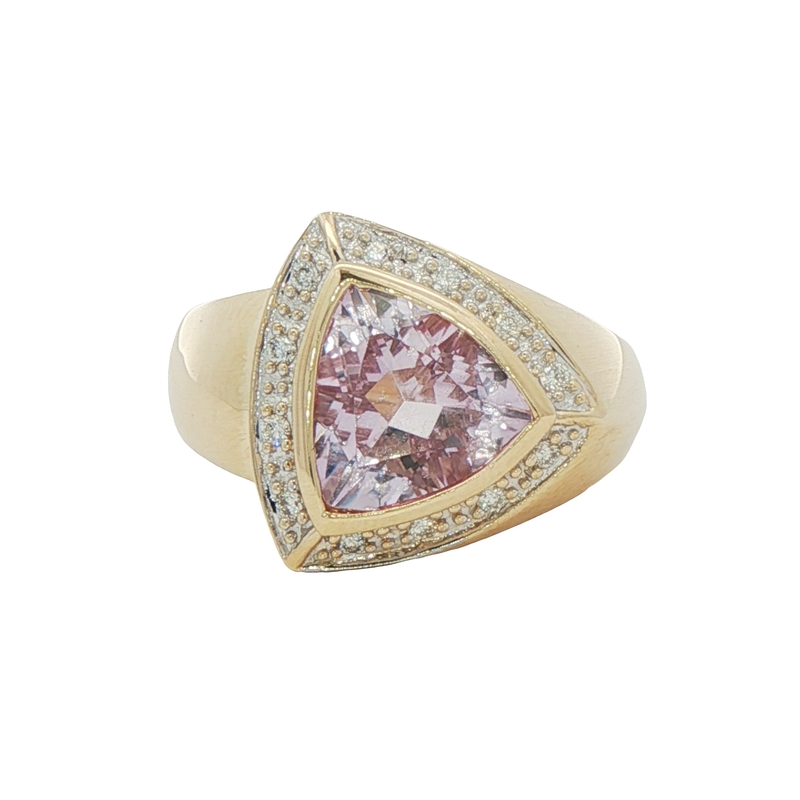 14k Yellow Gold Amethyst And Diamond Ring