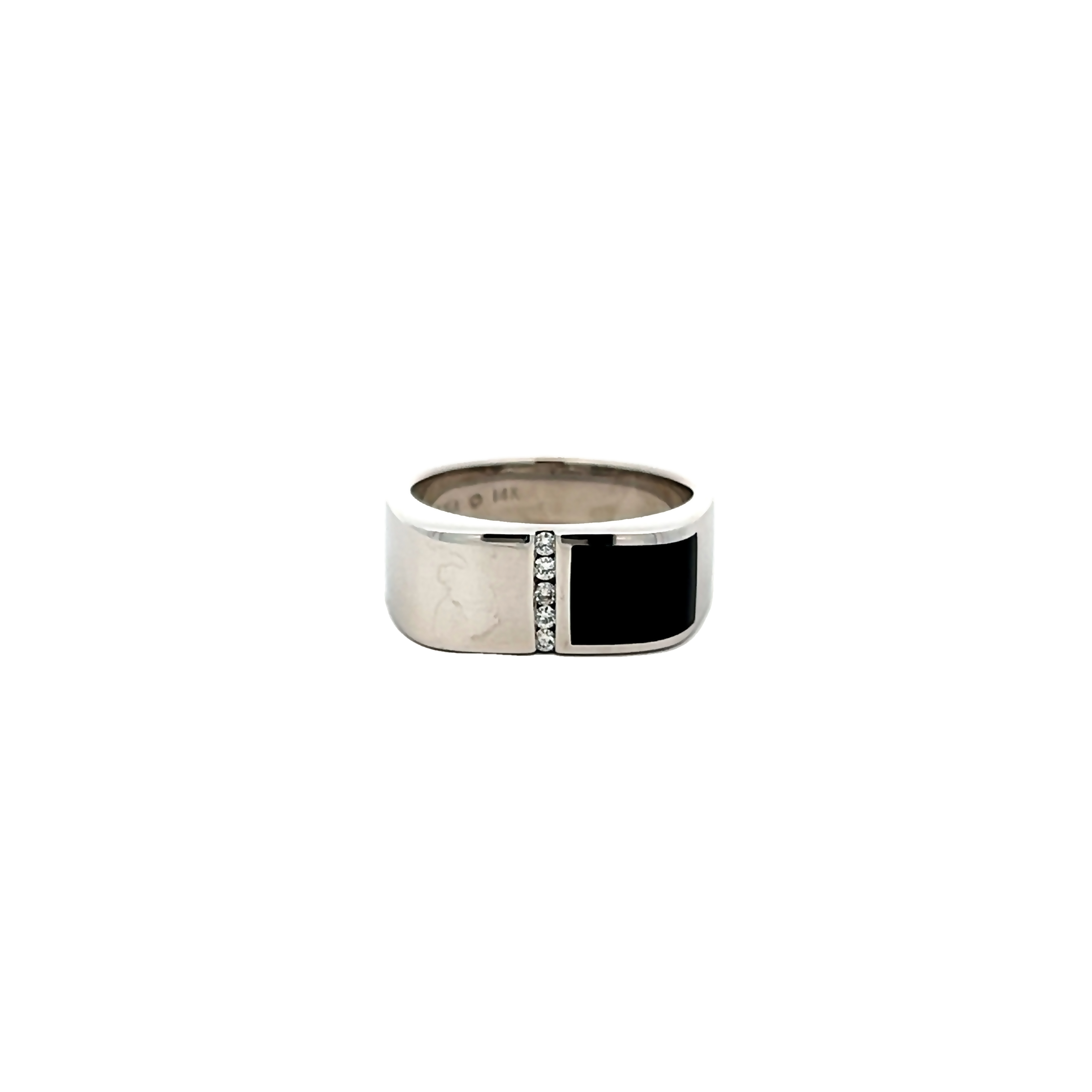14 Karat white gold ring with 5= round brilliant G Vs Diamonds and Black Onyx inlay. Size 10.5