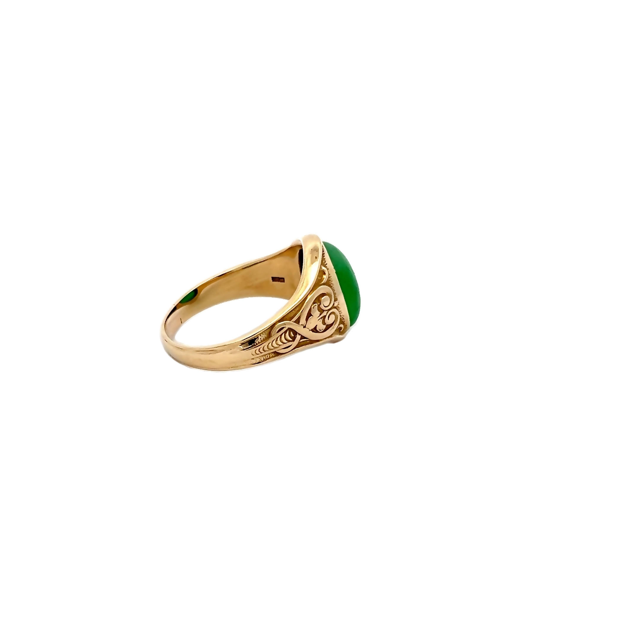 14k Yellow Gold Jadeite Cabochon Ring