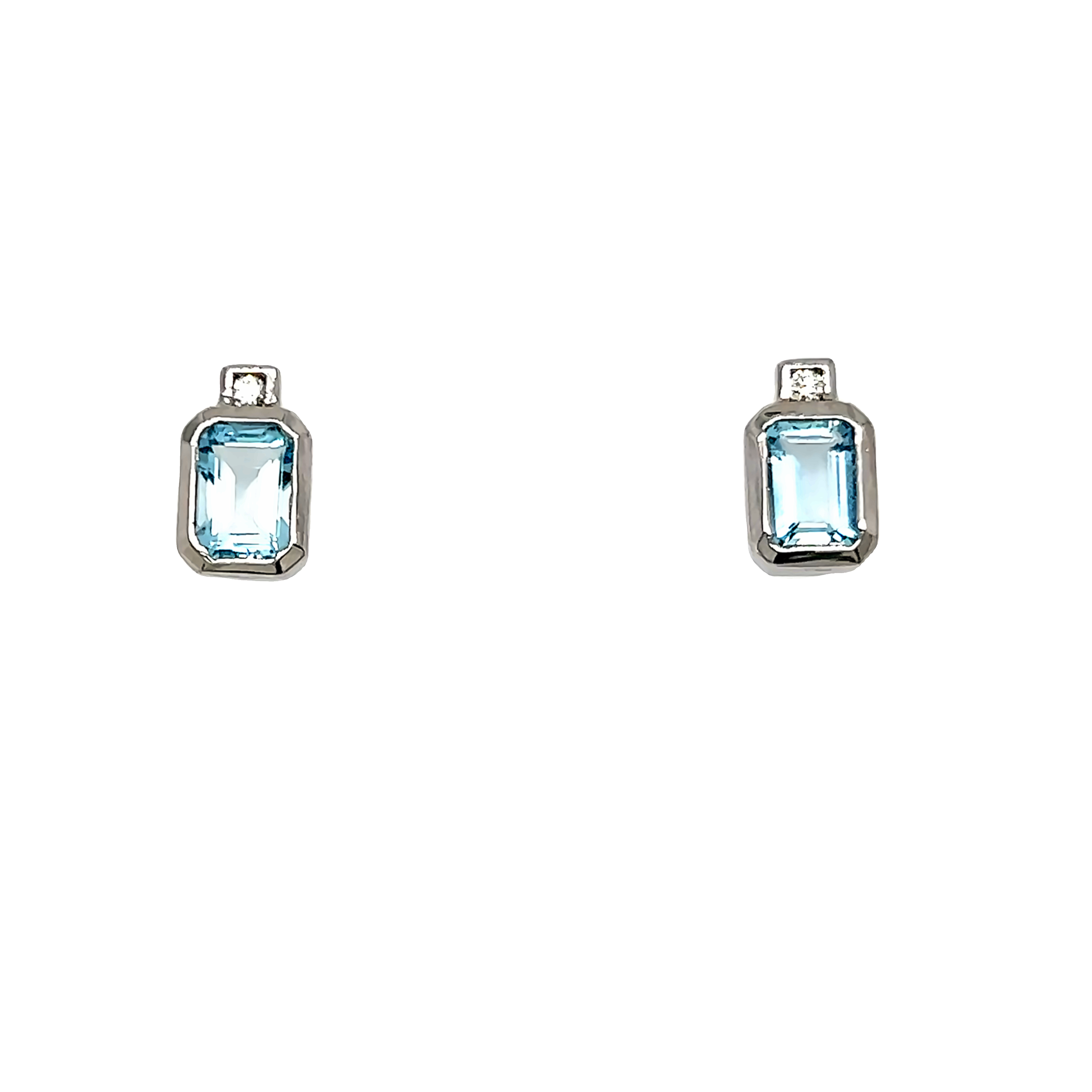 14k White Gold Emerald Cut Aquamarine Earrings