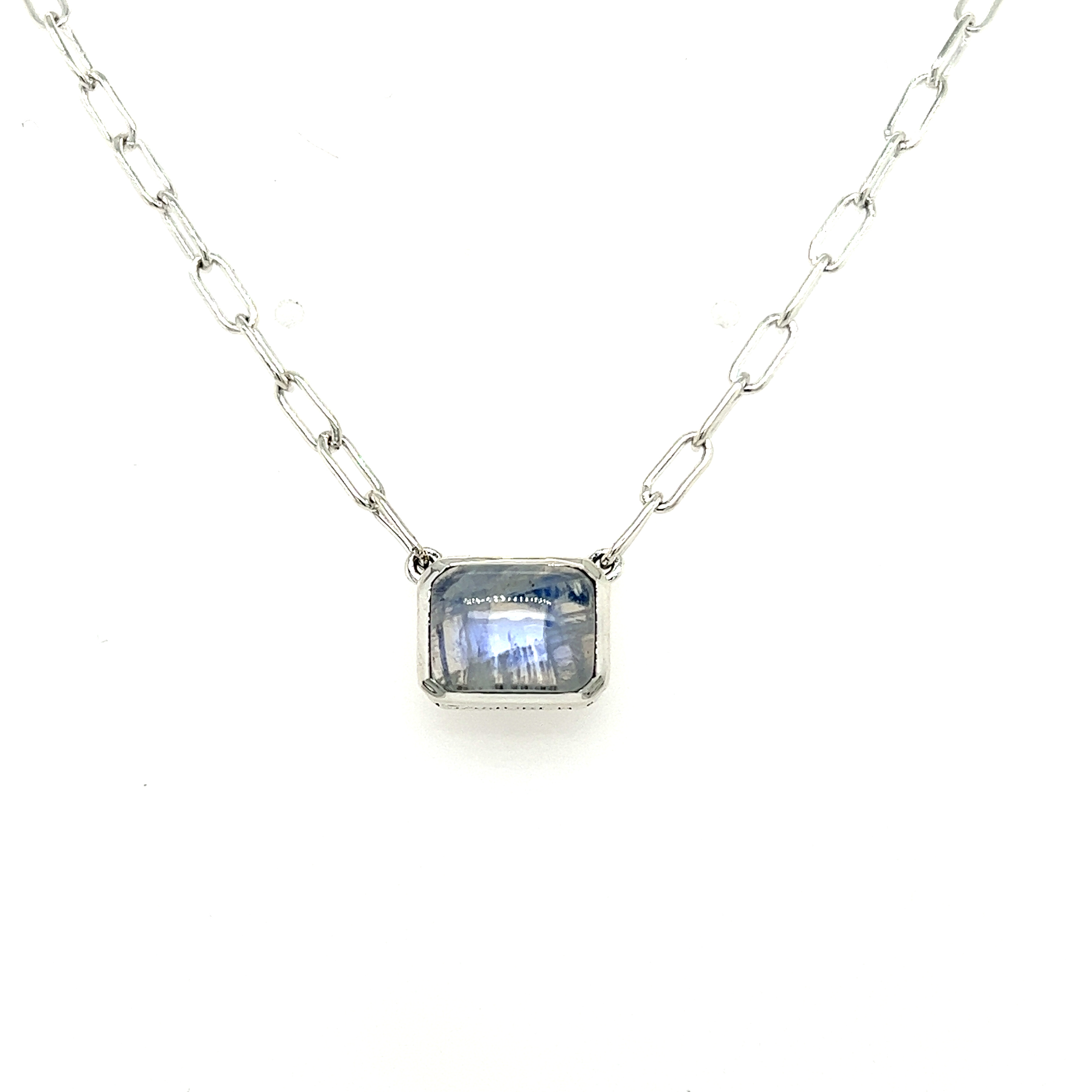 https://www.bsa-images.com/colonialjewelers/COLONIALJE/Inbox/235-00364.jpeg