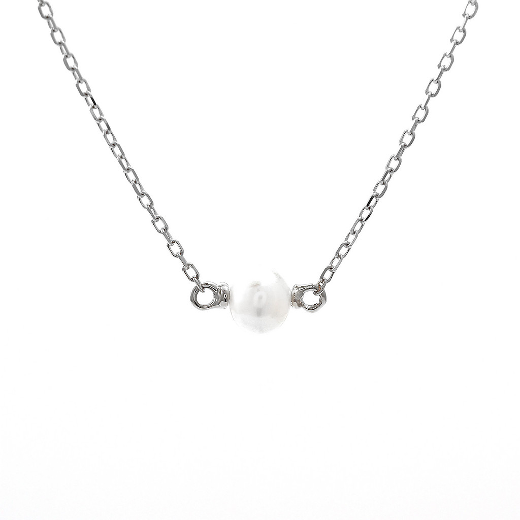 14k White Gold Pearl Necklace