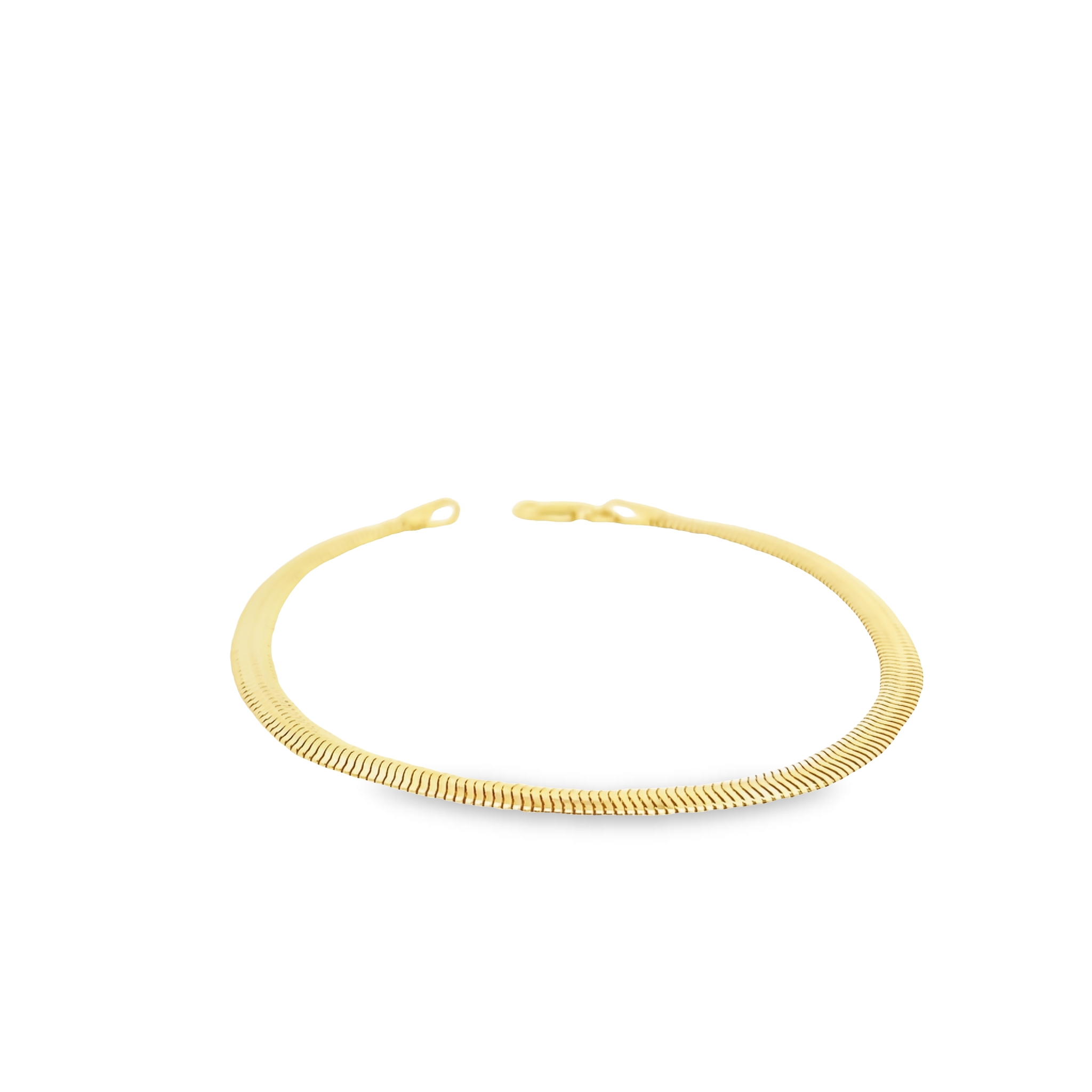 14 karat yellow gold hollow snake bracelet. 7.5"