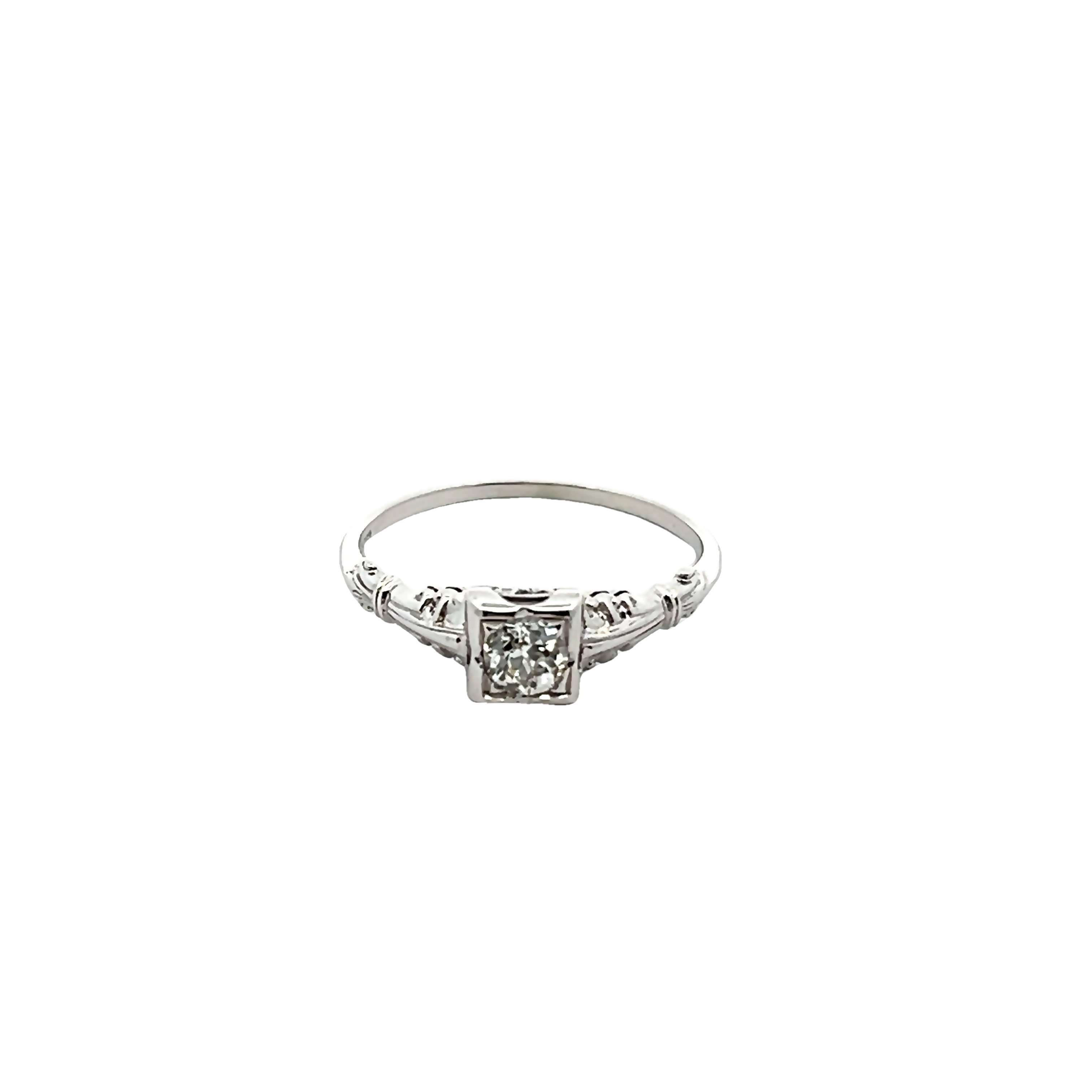 18k White Gold Engagement Ring
