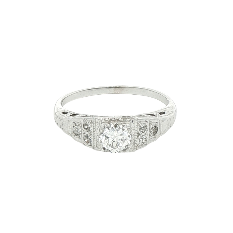 18k White Gold Engagement Ring
