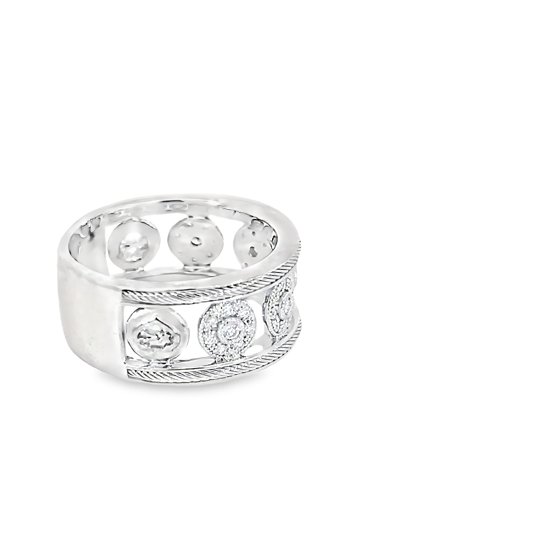 18k White Gold Diamond Band