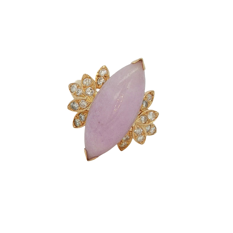 18k Yellow Gold Cabochon Lavendar Jade And Diamond Estate Ring