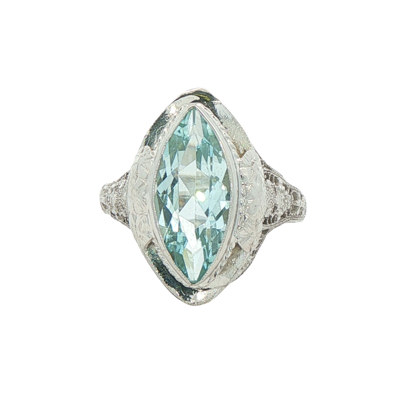 14k White Gold Aquamarine Ring