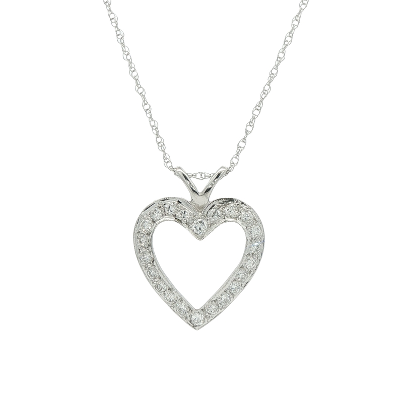 14k White Gold Diamond Heart Pendant Necklace