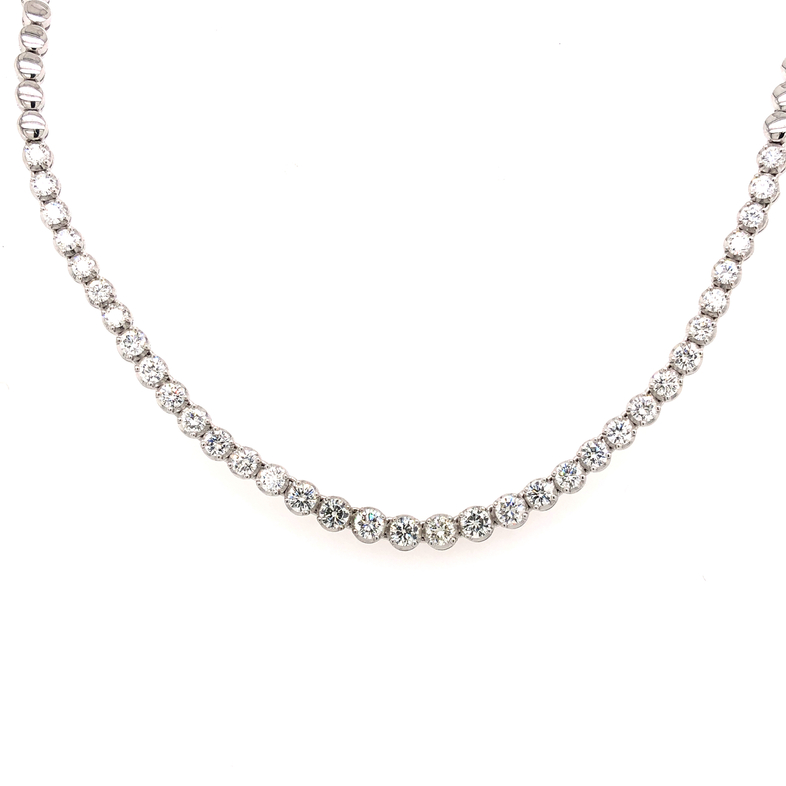 Lady s White 18 Karat Necklace Length 16  35=3.00tw Round Brilliant F VVS Diamonds  dwt: 18.86