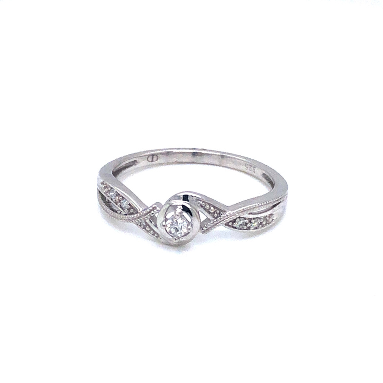Sterling Silver Promise Ring With 5=0.06TW Round Brilliant G SI Diamonds