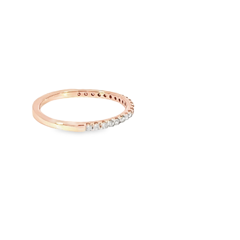 14 Karat rose gold wedding band with 21=0.26Tw Round Brilliant G VS Diamonds