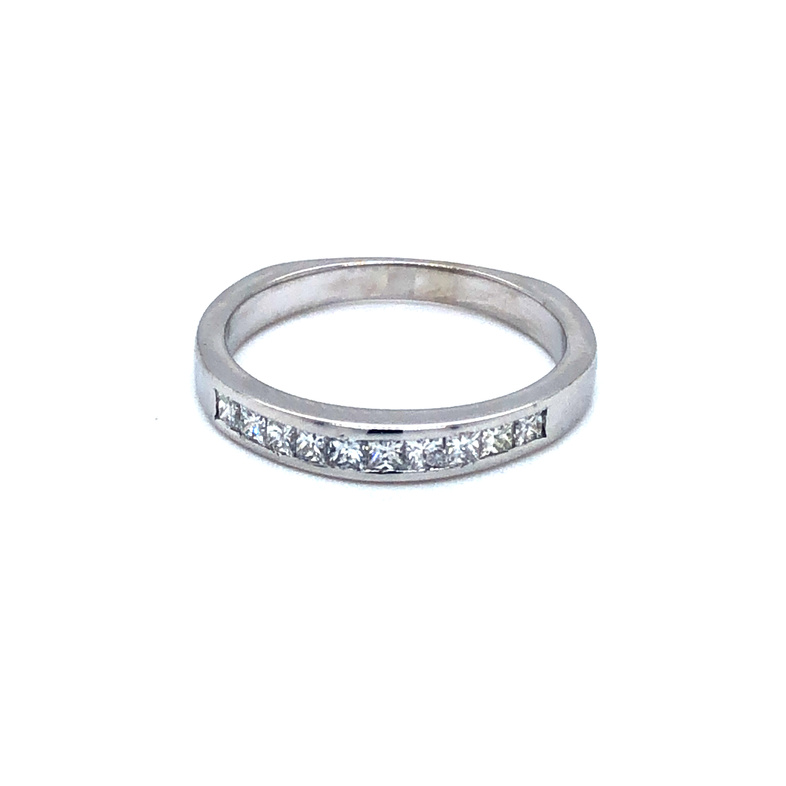 14 Karat white gold wedding band Size 6.5 With 10=0.40Tw princess F VS Diamonds