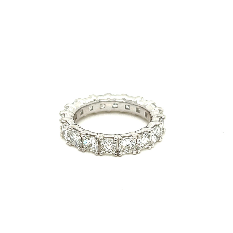 14 Karat white gold eternity wedding band Size 6.5 With 18=5.07Tw Radiant G SI Diamonds