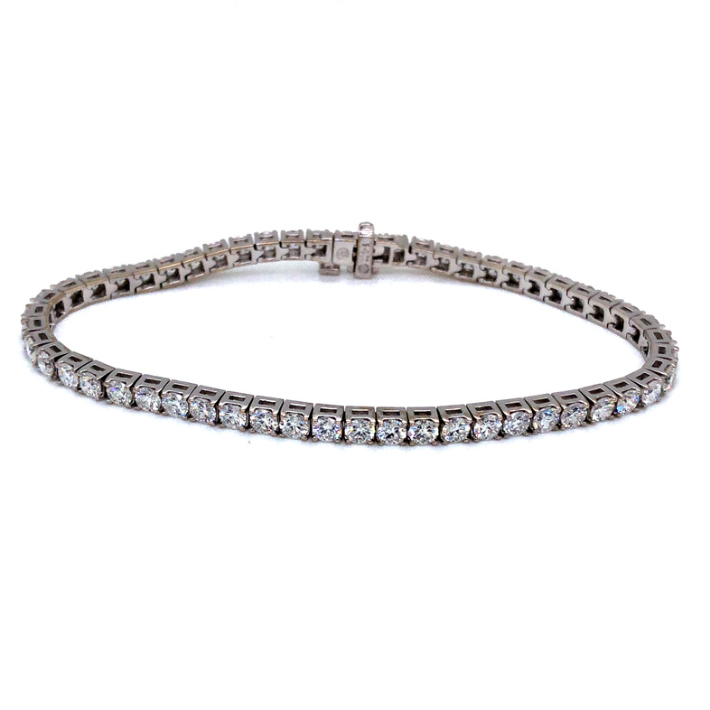 White 14 Karat Line Bracelet With 51=7.00Tw Round Brilliant G SI Diamonds