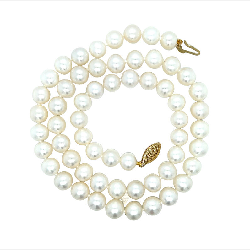 Lady s White 14 Karat Strand Length 18 With 59=7.00-7.50Mm Fresh Water Pearls