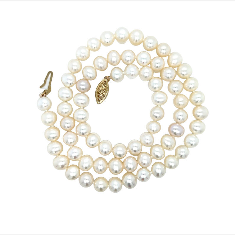 Lady s Strand With 69=6.00-6.50Mm Fresh Water Pearls