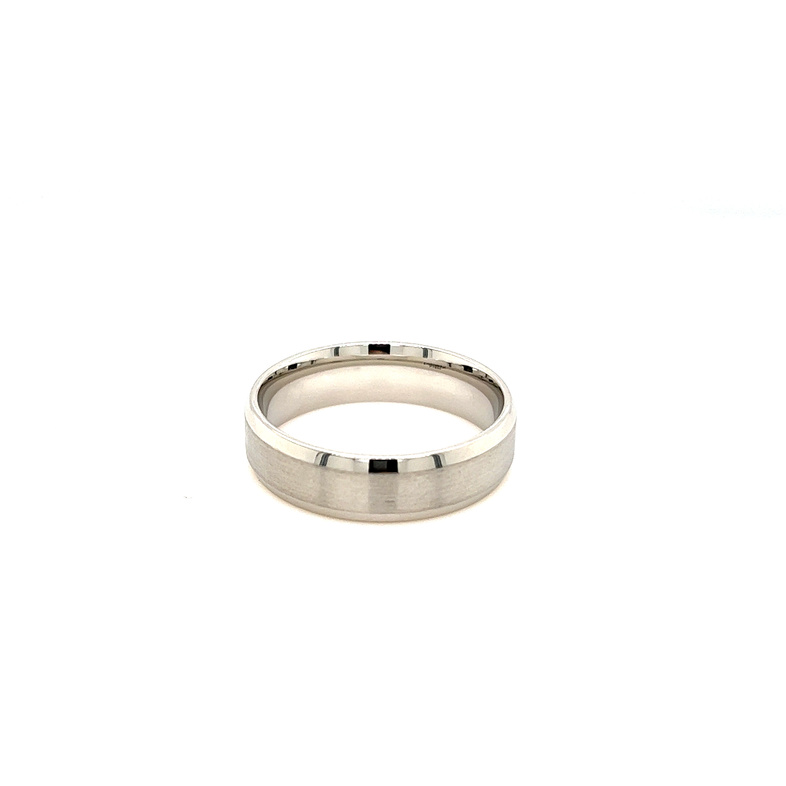 Platinum Ring Width: 5mm