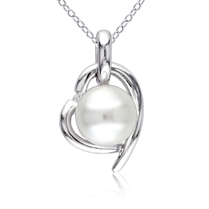 8.5 - 9 MM White Cultured Freshwater Pearl and Diamond Heart Pendant with Chain in Sterling Silver - 18 in.