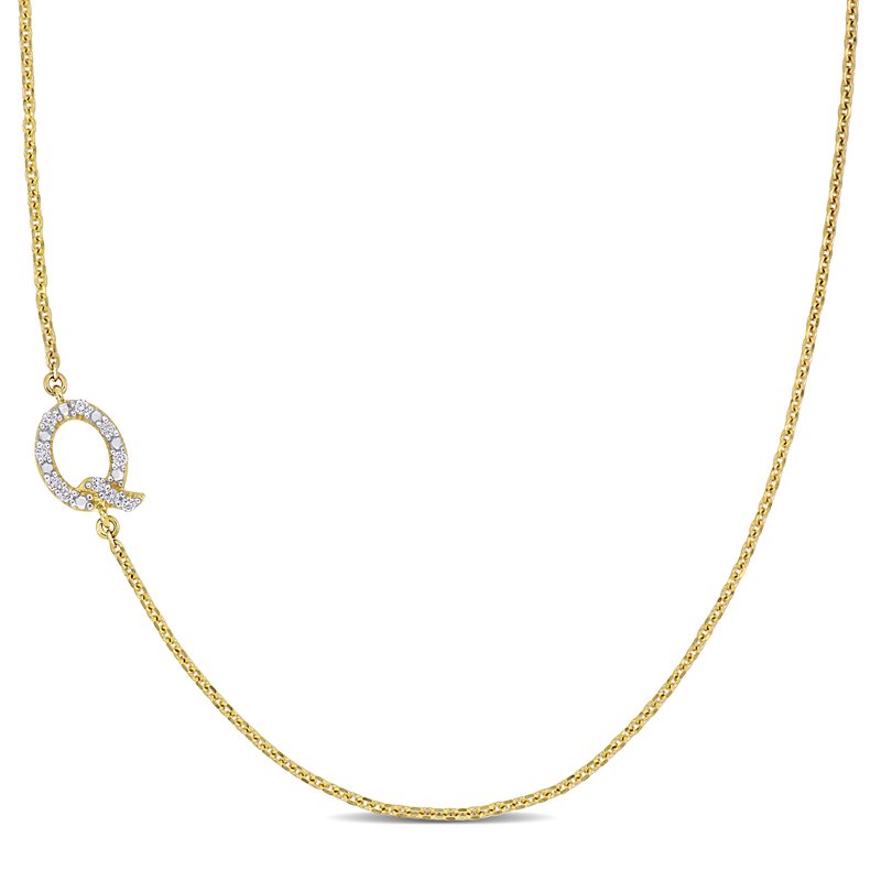 Diamond-Accent Q Initial Pendant in 14k Yellow Gold
