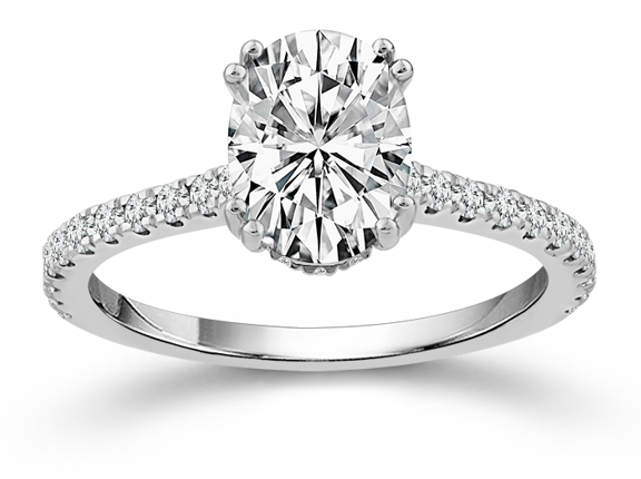 Elegant Oval Diamond Engagement Ring