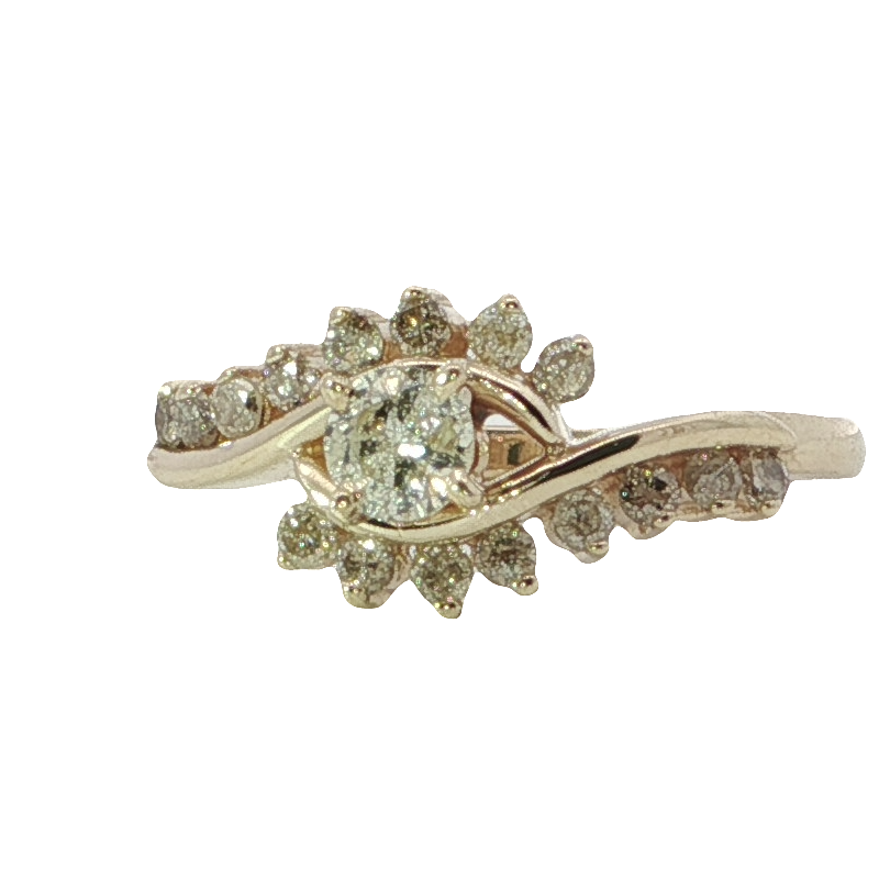 Elegant Diamond Engagement Ring