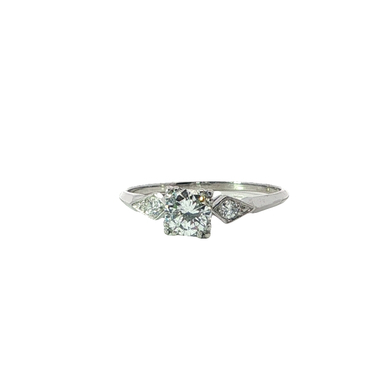 Elegant Platinum Engagement Ring With Round Cut Diamond