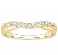 Elegant Yellow Gold Curved Diamond Ring