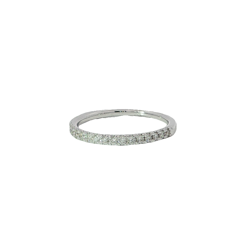 Elegant Diamond Eternity Ring In White Gold