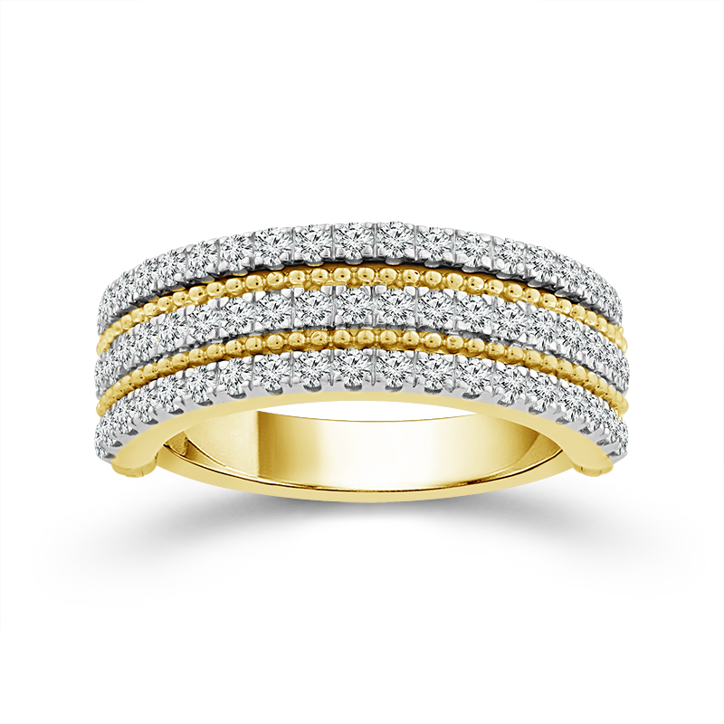 Elegant Diamond-studded Ring