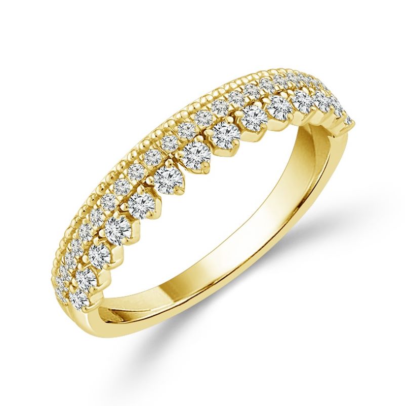 Elegant Gold Diamond Ring