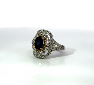 Ladies Two Tone Platinum & Gold Vintage Fashion Ring Size 7.25 With One 1.72ct Oval Sapphire And 1.10tw Round Diamonds