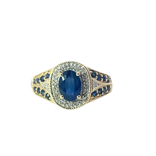 Stunning Yellow Gold Diamond And Sapphire Ring