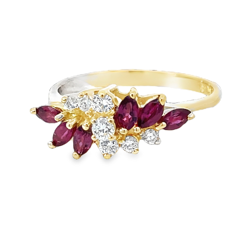 Elegant Diamond And Ruby Ring
