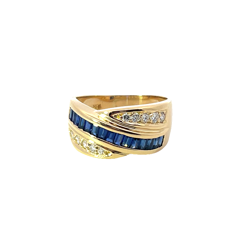 Stunning Yellow Gold Ring With Deep Blue Sapphire Baguettes