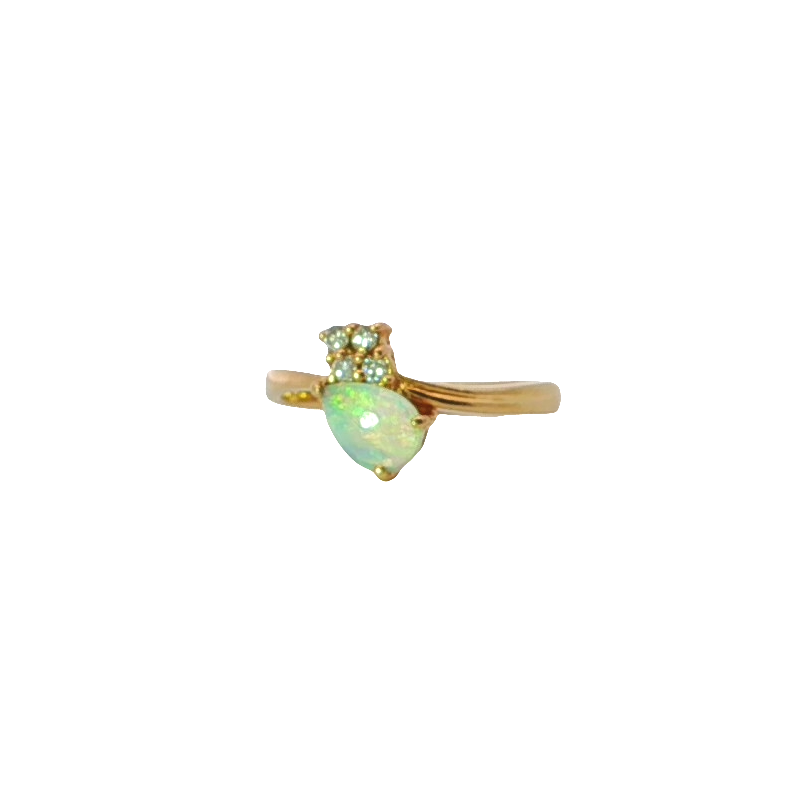 Elegant Yellow Gold Multi-stone Ring With Pear-shaped Cabochon Opal