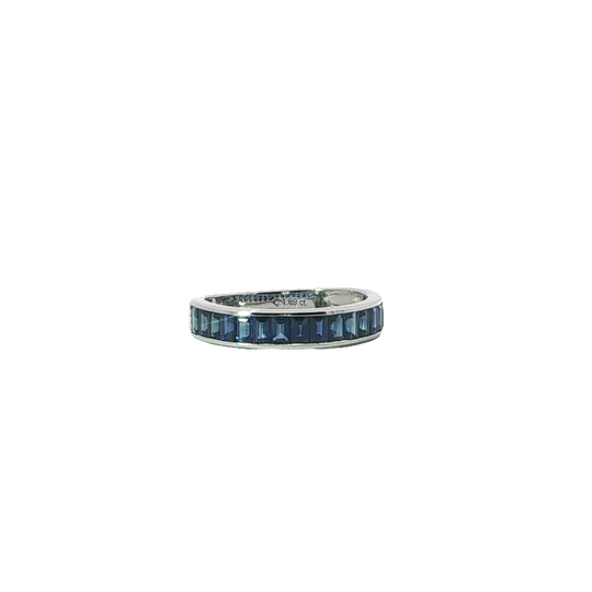 Elegnat Baguette Step-cut Blue Sapphire Ring