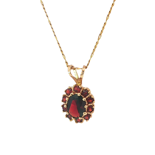 Elegant Yellow Gold Necklace With Oval Red Gems