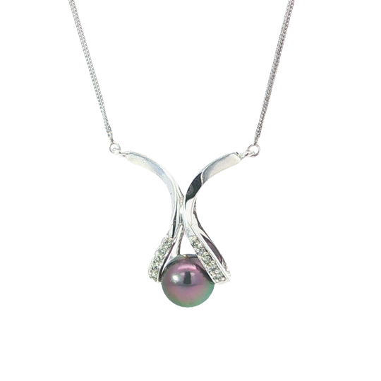 Elegant Silver Pearl Pendant Necklace