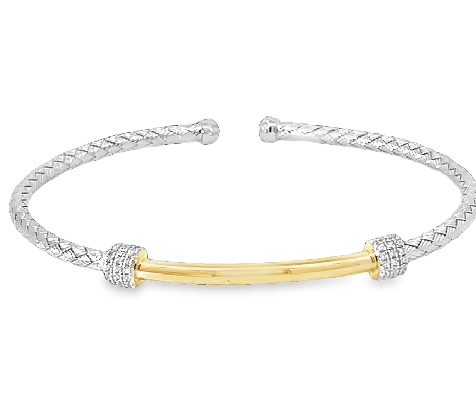 Stunning Sterling Silver Bangle